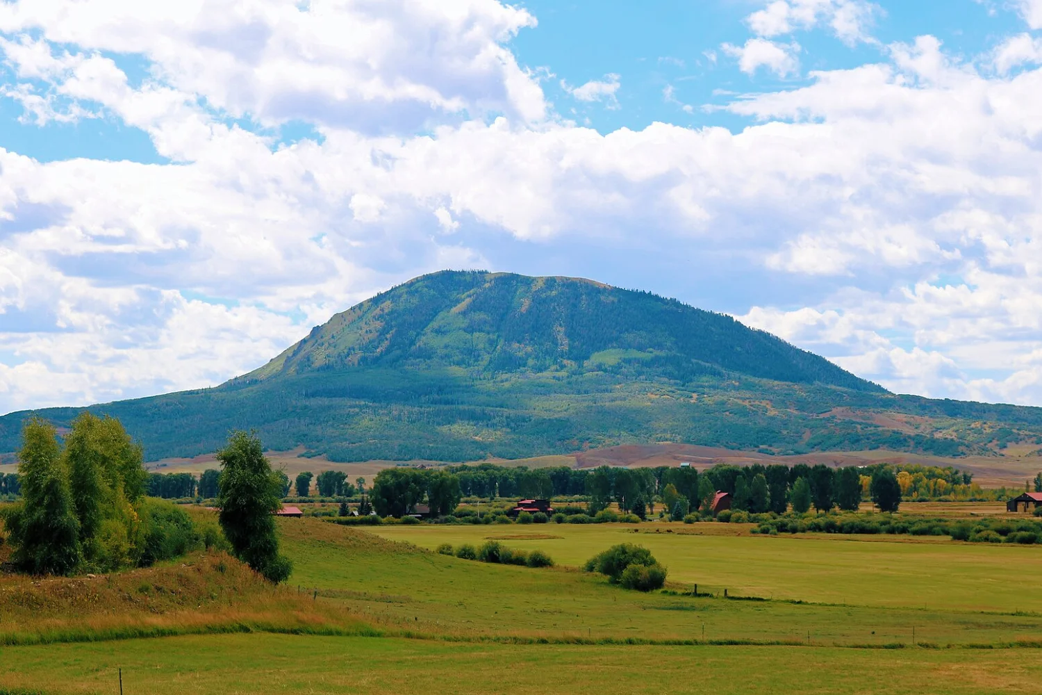 HLAS_SteamboatSprings_Graphics_7 Elk Mountain, also called The Sleeping Giant